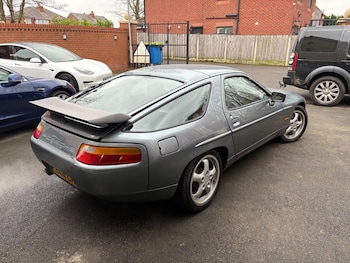 Used Porsche 928 1987 for sale - 75614014: Photo