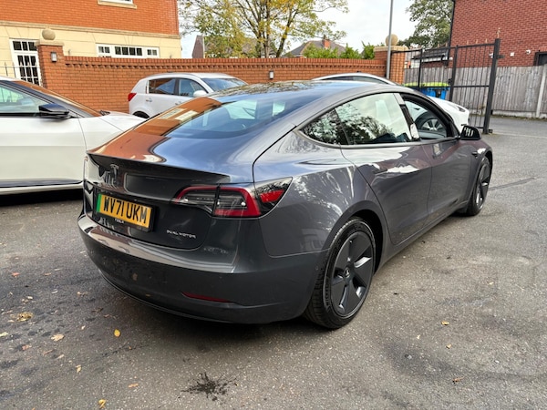 Used Tesla Model 3 2021 for sale - 76246795: Photo 10