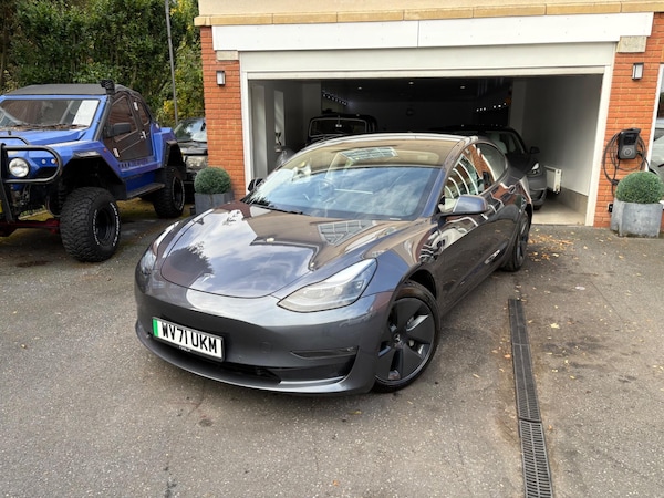 Used Tesla Model 3 2021 for sale - 76246795: Photo 1