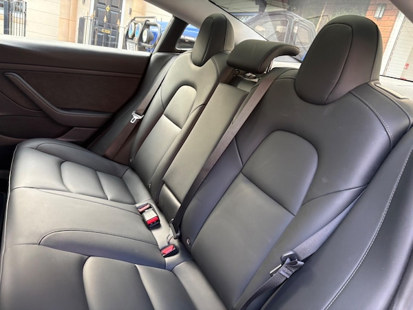 Used Tesla Model 3 2021 for sale - 76246795: Photo 21
