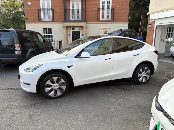 Used Tesla Model Y 2022 for sale - 76239989: Photo 8