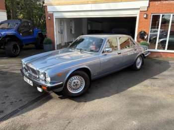Used Daimler Double Six 1991 for sale - 74020299: Photo
