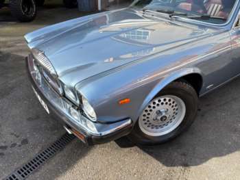 Used Daimler Double Six 1991 for sale - 74020299: Photo