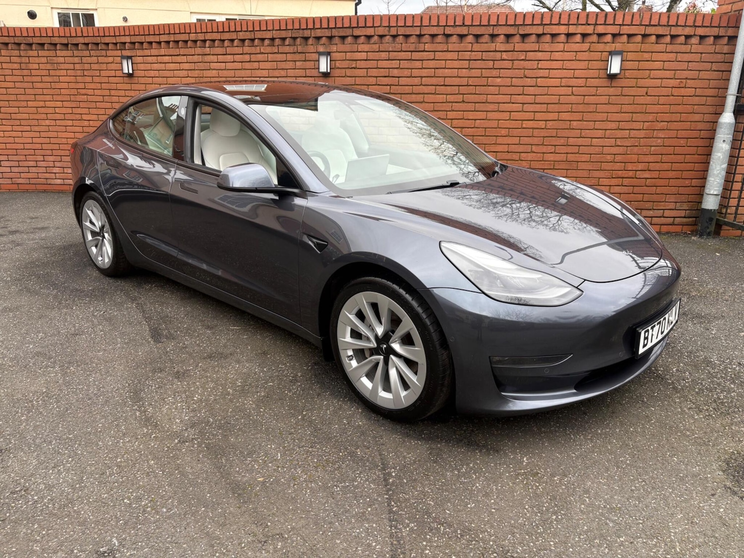 Used Tesla Model 3 for sale - 77684017: Photo 1