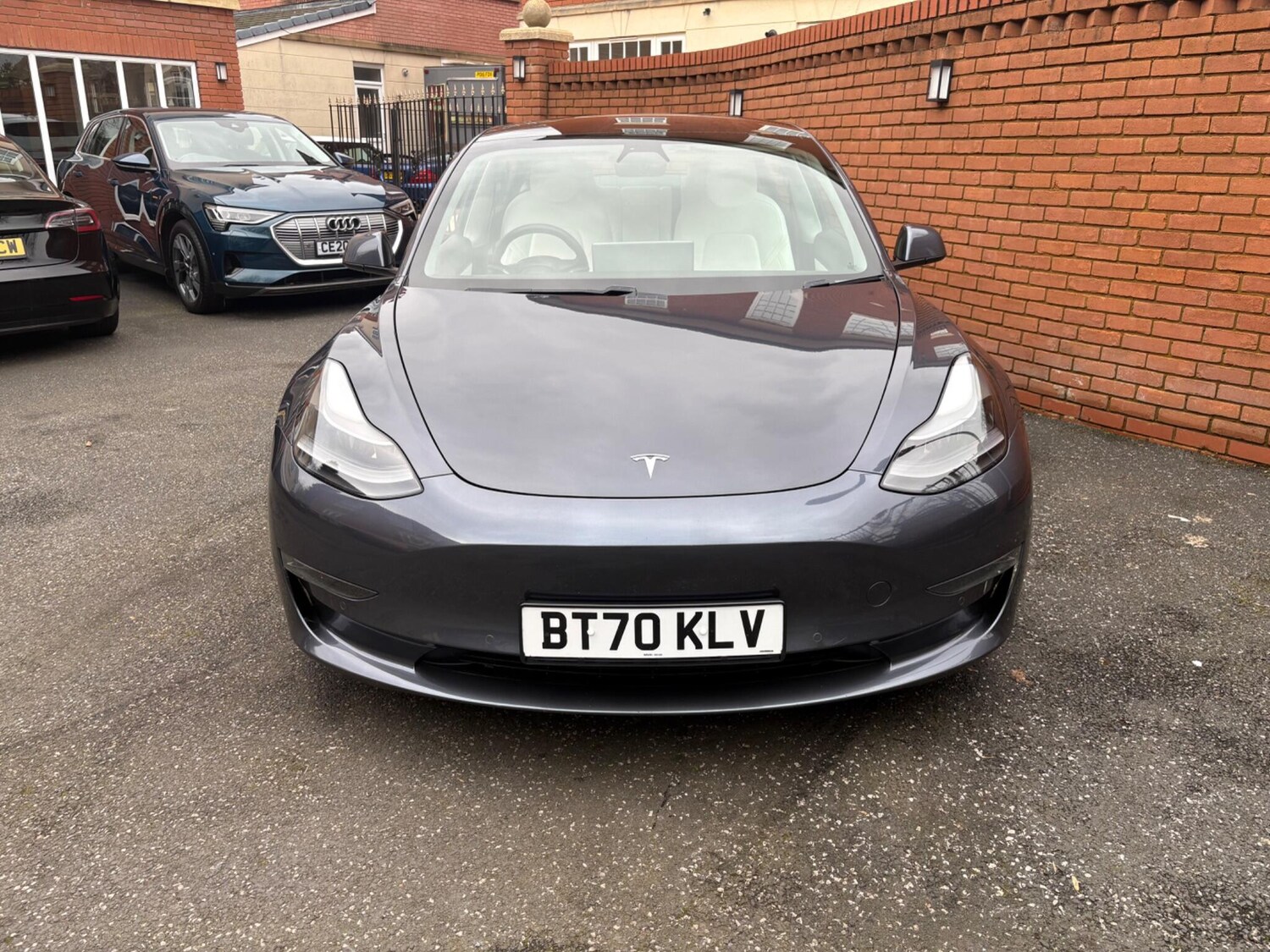 Used Tesla Model 3 for sale - 77684017: Photo 3