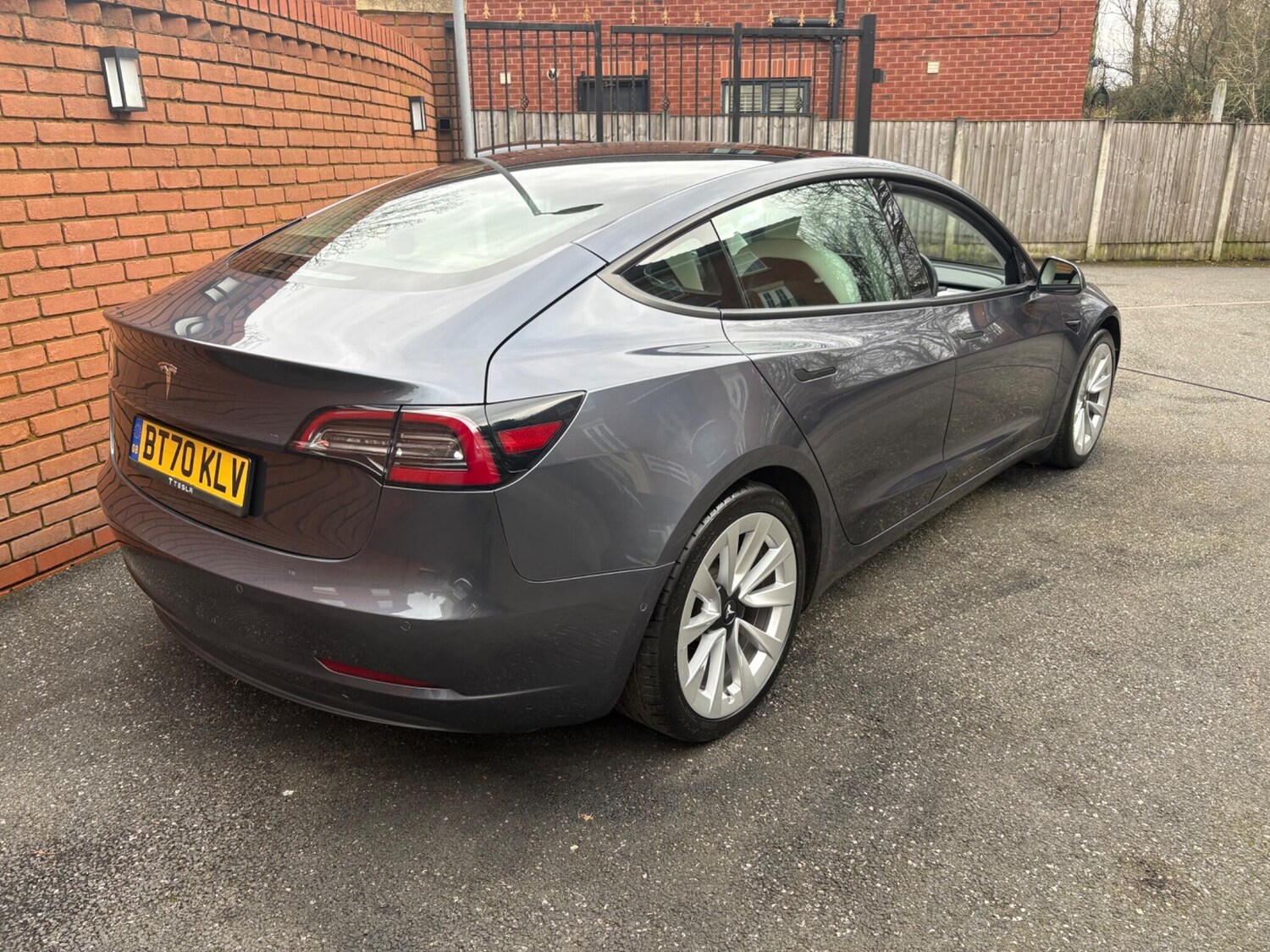 Used Tesla Model 3 for sale - 77684017: Photo 4