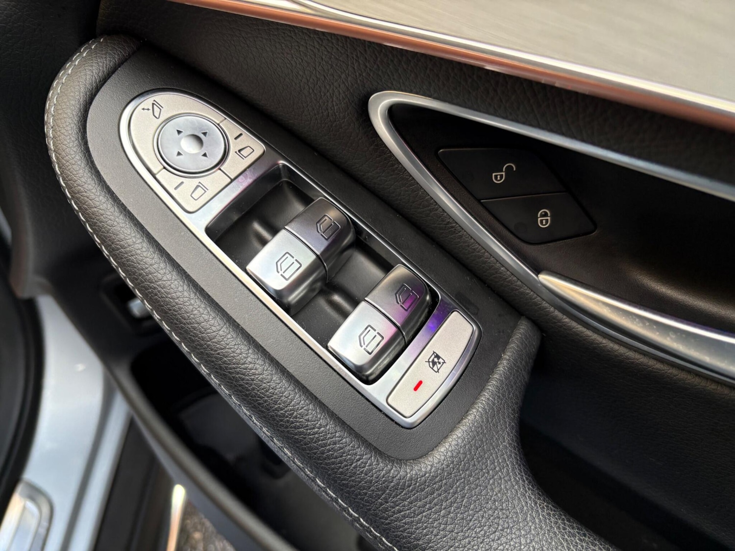 Used Mercedes-Benz EQC 2020 for sale - 76528006: Photo 12