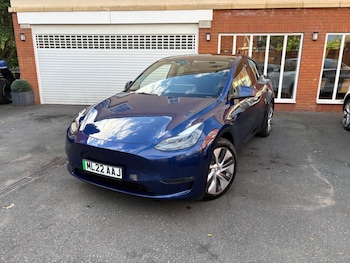 Tesla - Model Y