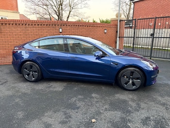 Used Tesla Model 3 2021 for sale - 76700748: Photo