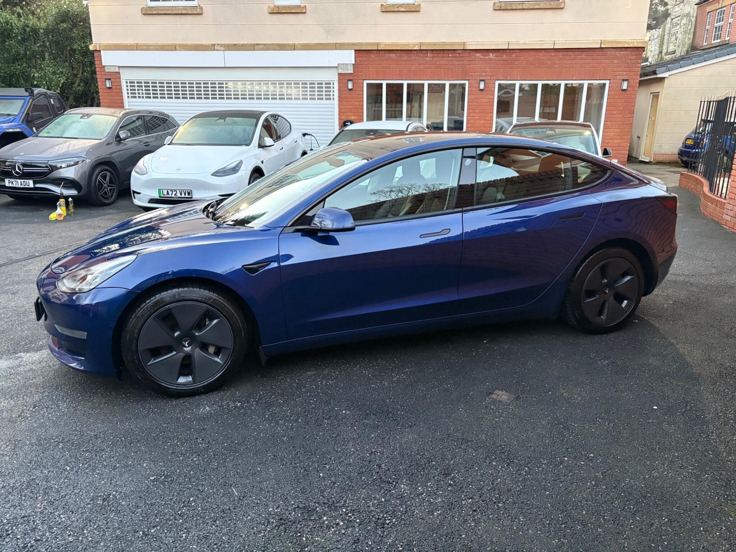 Used Tesla Model 3 2021 for sale - 76700748: Photo 4