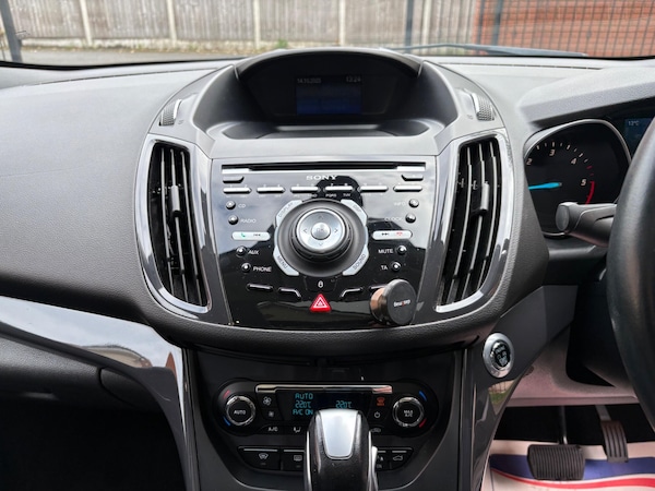 Used Ford Kuga 2014 for sale - 76282756: Photo 27