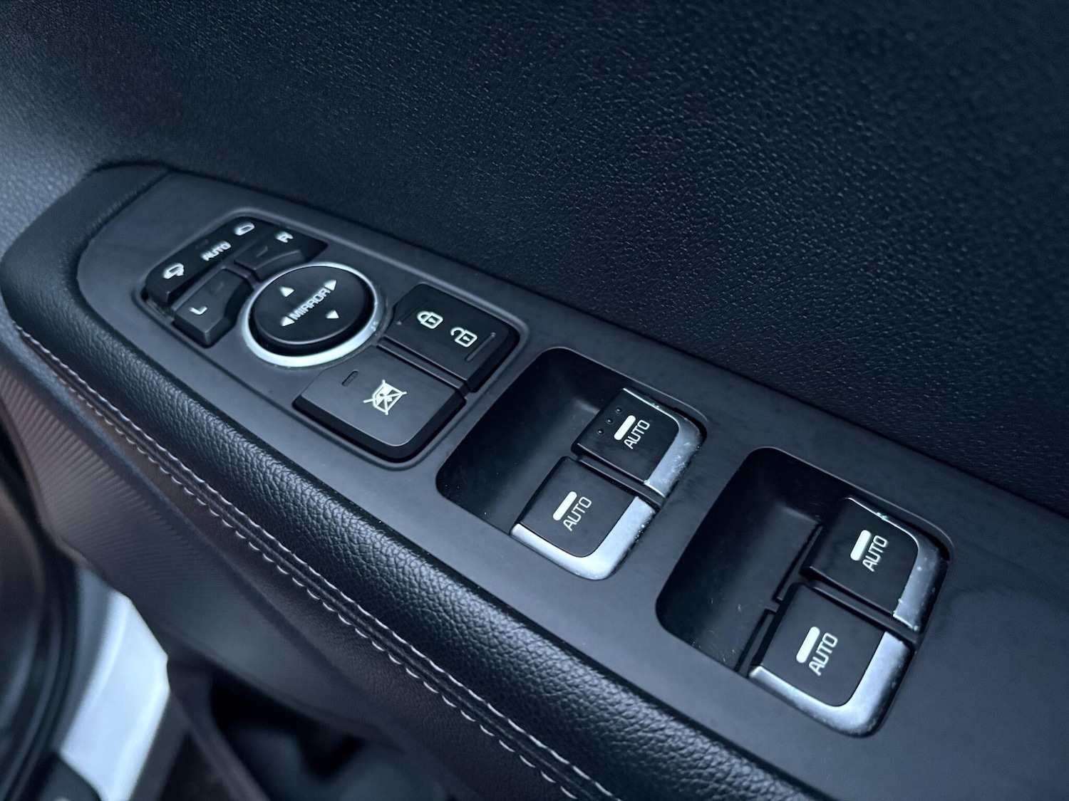 Used Kia Sorento 2015 for sale - 77081766: Photo 18