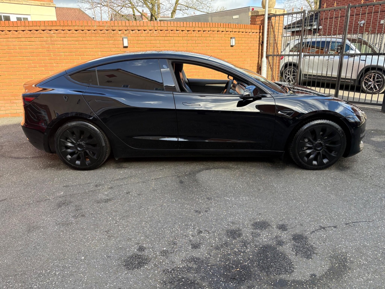 Used Tesla Model 3 2021 for sale - 77838928: Photo 5