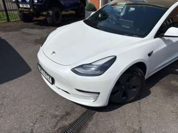 Used Tesla Model 3 2021 for sale - 74895136: Photo