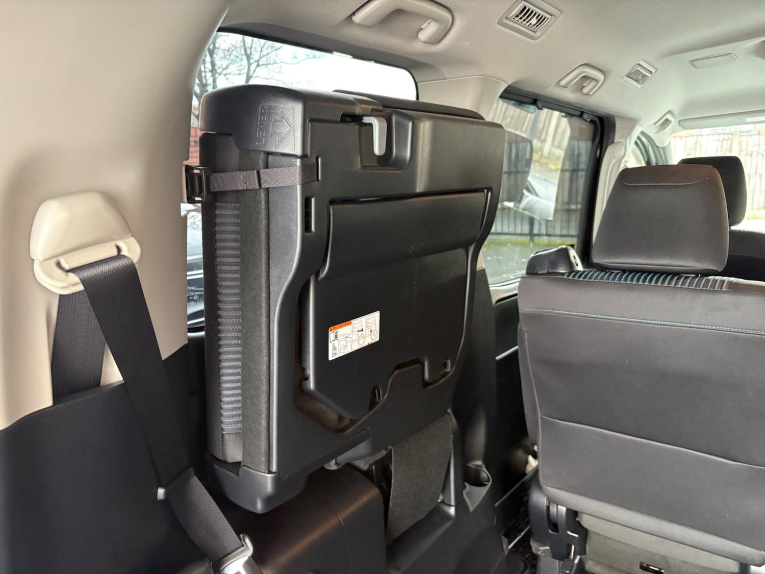 Used Toyota Voxy 2023 for sale - 76522372: Photo 18