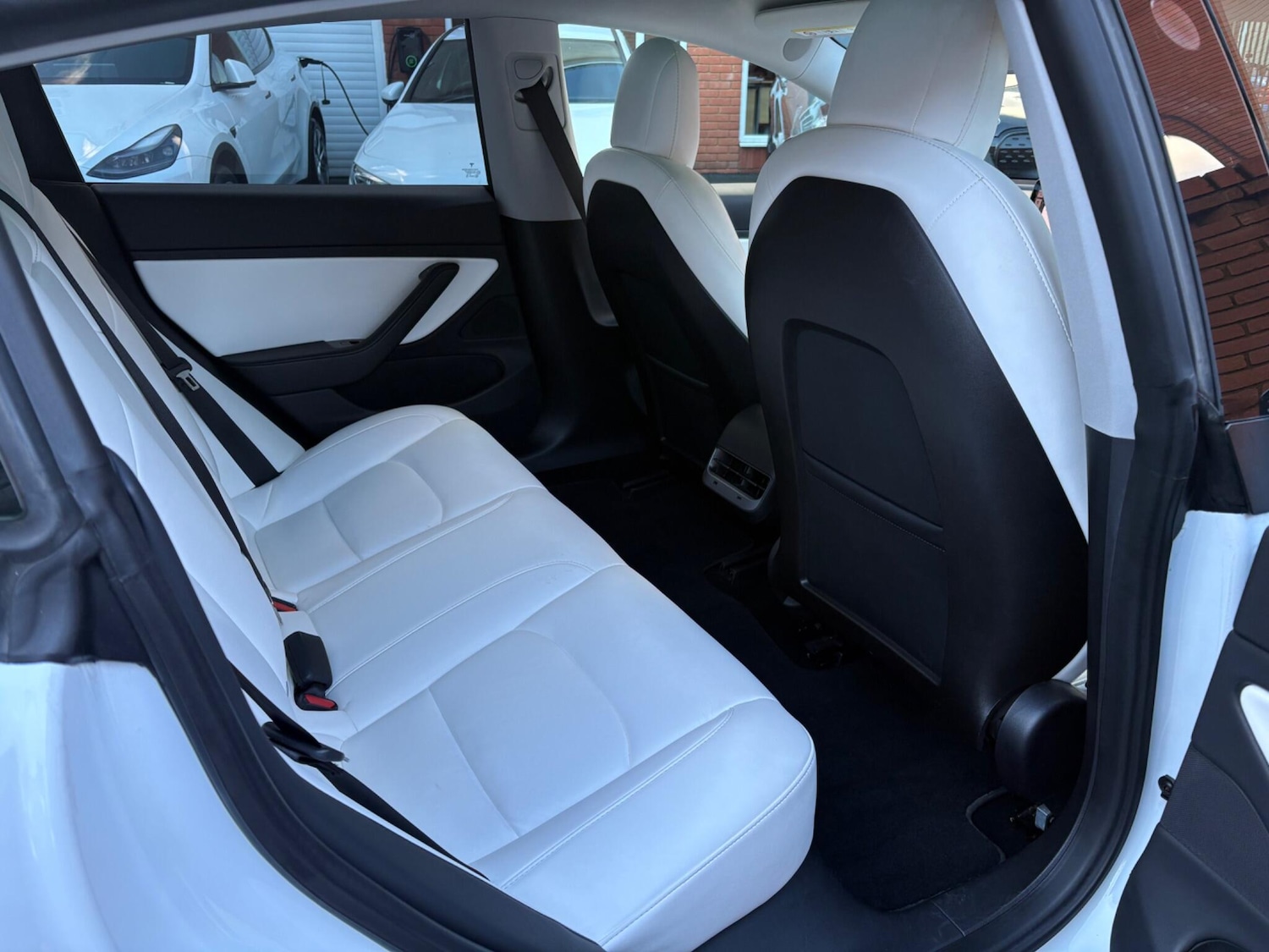 Used Tesla Model 3 2019 for sale - 76688582: Photo 16