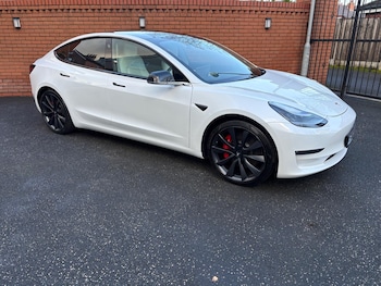Used Tesla Model 3 2019 for sale - 76688582: Photo