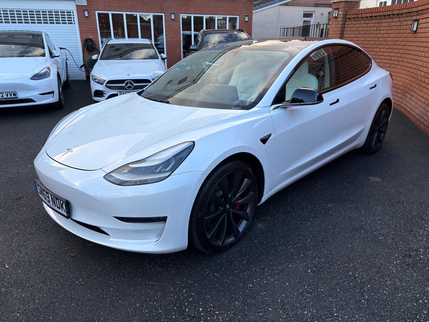 Used Tesla Model 3 2019 for sale - 76688582: Photo 7