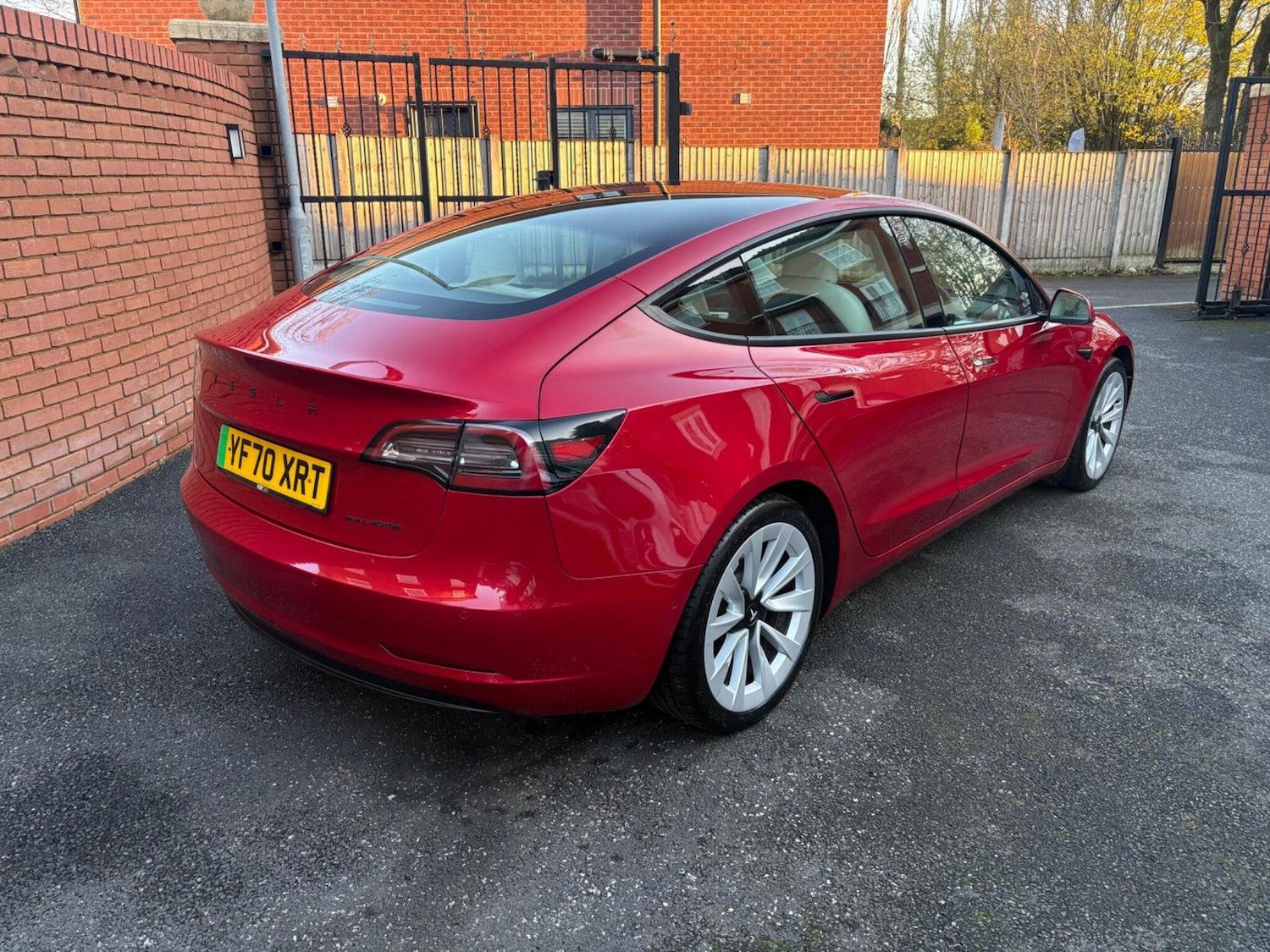 Used Tesla Model 3 2020 for sale - 76633567: Photo 4