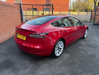 Used Tesla Model 3 2020 for sale - 76633567: Photo