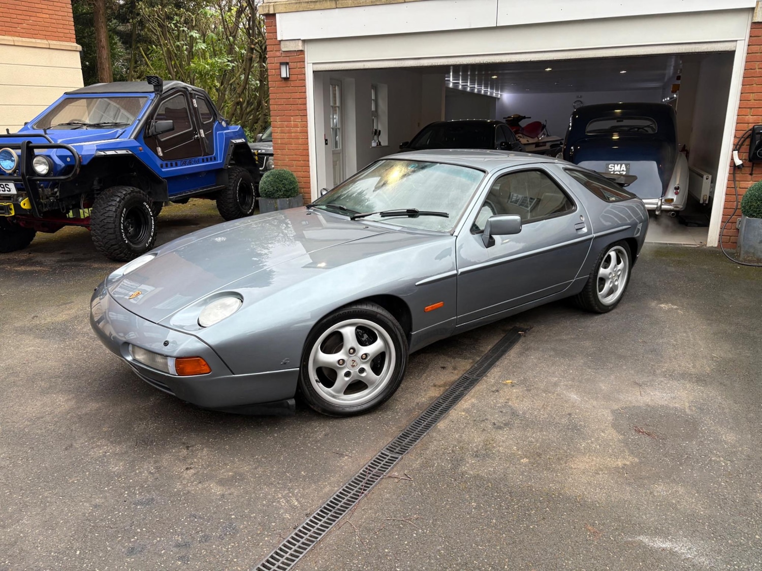 Used Porsche 928 for sale - 76136341: Photo 2