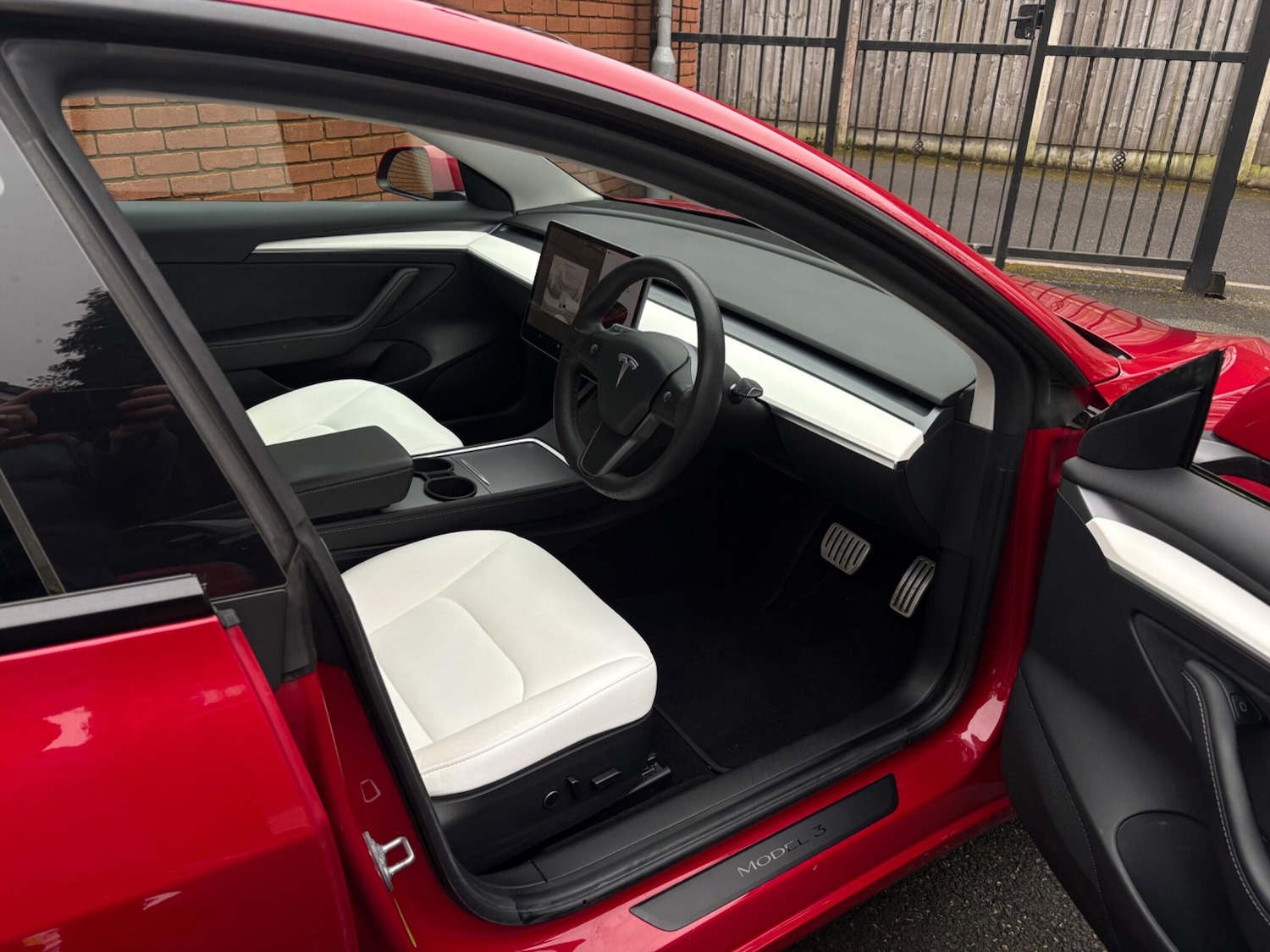 Used Tesla Model 3 2021 for sale - 77839713: Photo 2