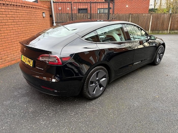 Used Tesla Model 3 2021 for sale - 76839790: Photo