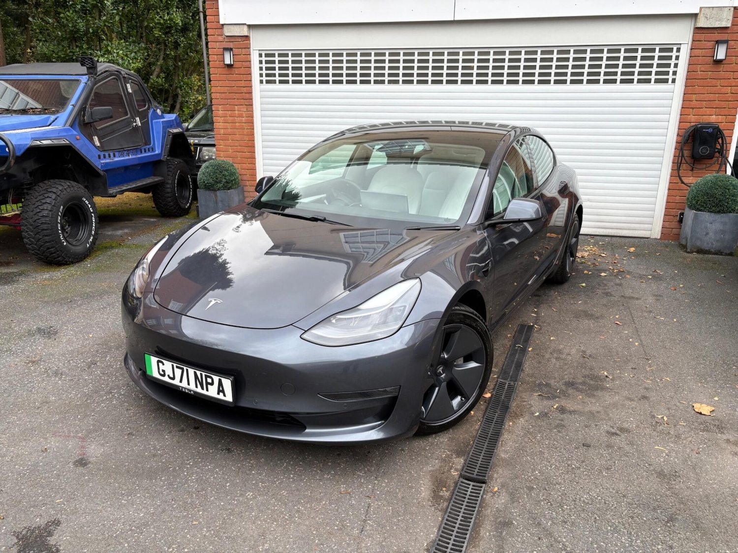 Used Tesla Model 3 2021 for sale - 76240192: Photo 1