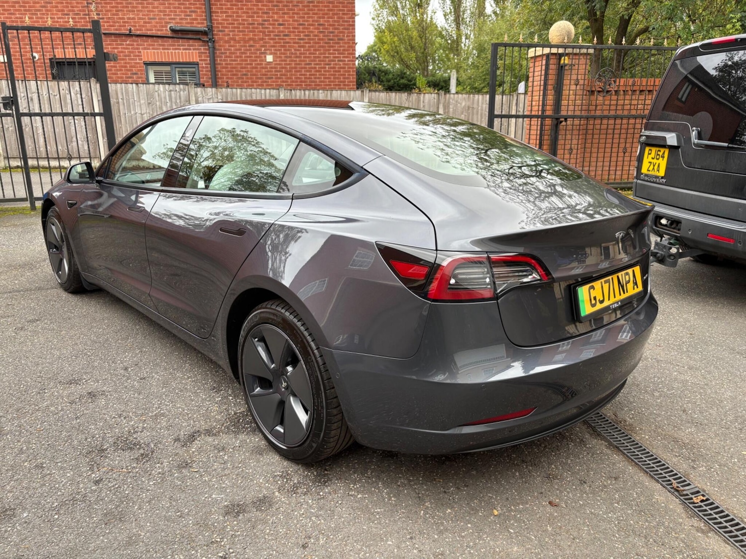 Used Tesla Model 3 2021 for sale - 76240192: Photo 14