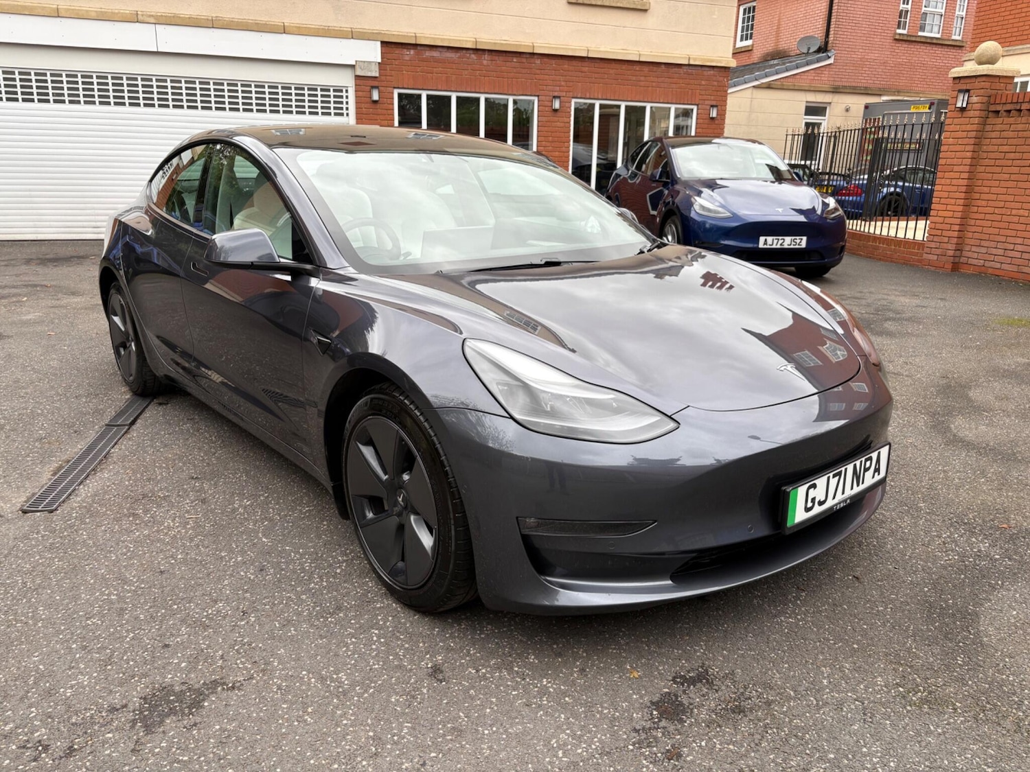 Used Tesla Model 3 2021 for sale - 76240192: Photo 17