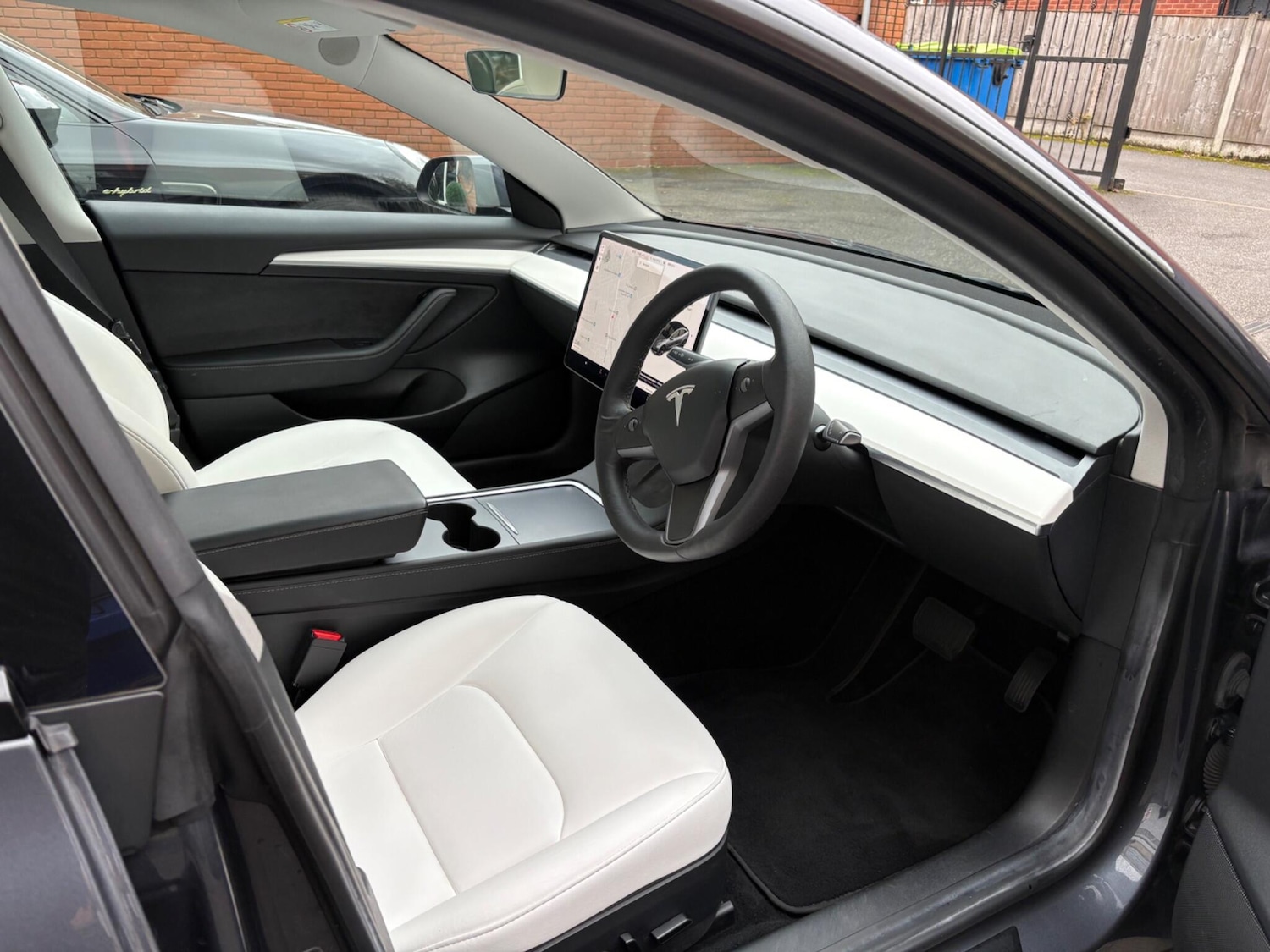 Used Tesla Model 3 2021 for sale - 76240192: Photo 5