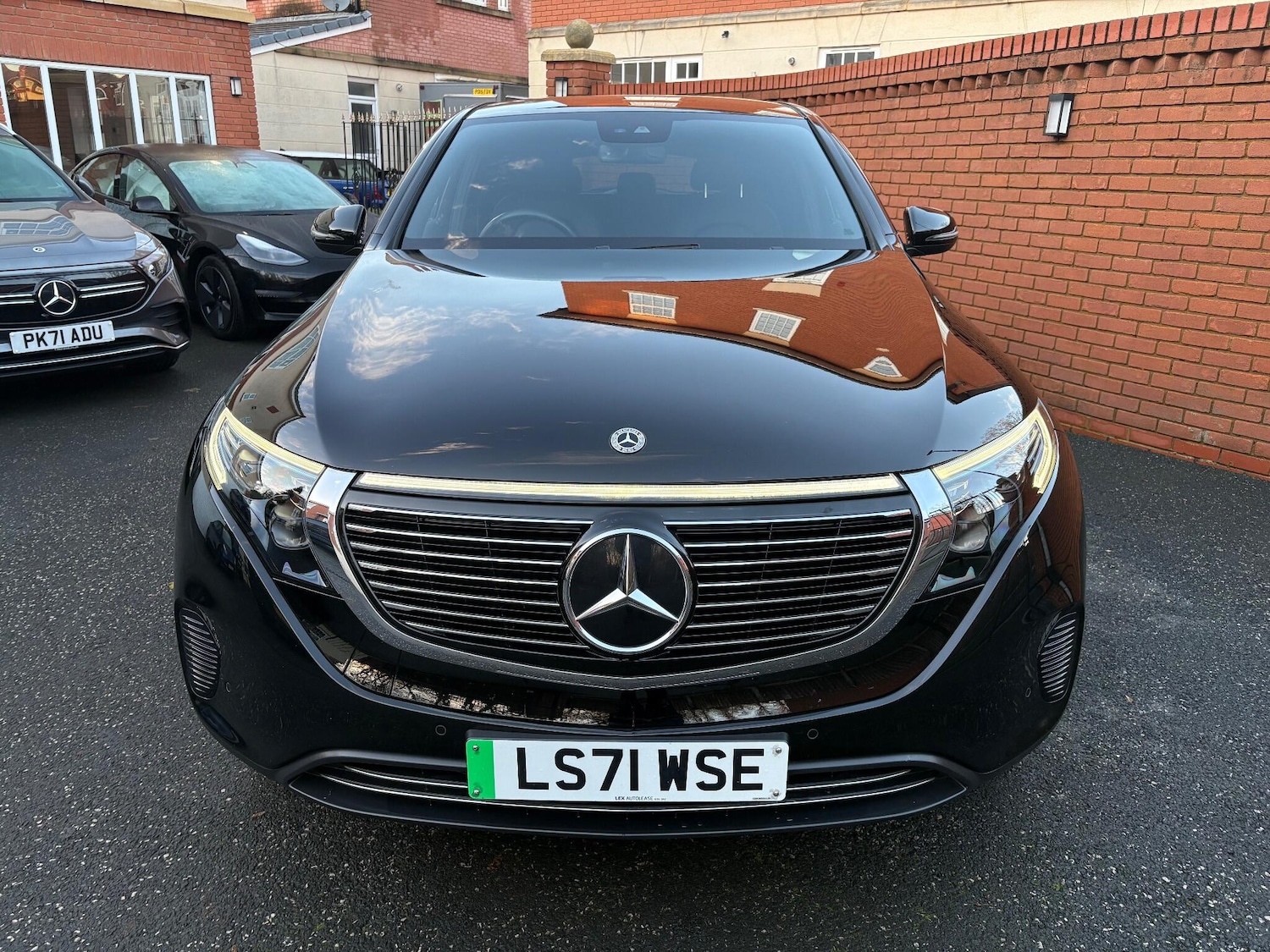 Used Mercedes-Benz EQC 2021 for sale - 76991430: Photo 2