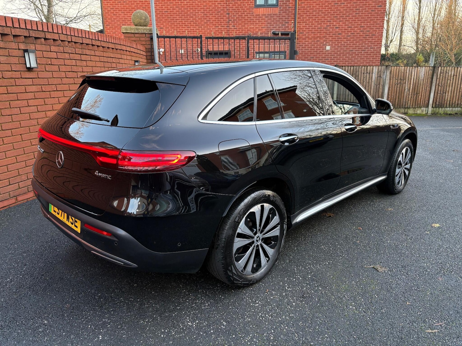 Used Mercedes-Benz EQC 2021 for sale - 76991430: Photo 7