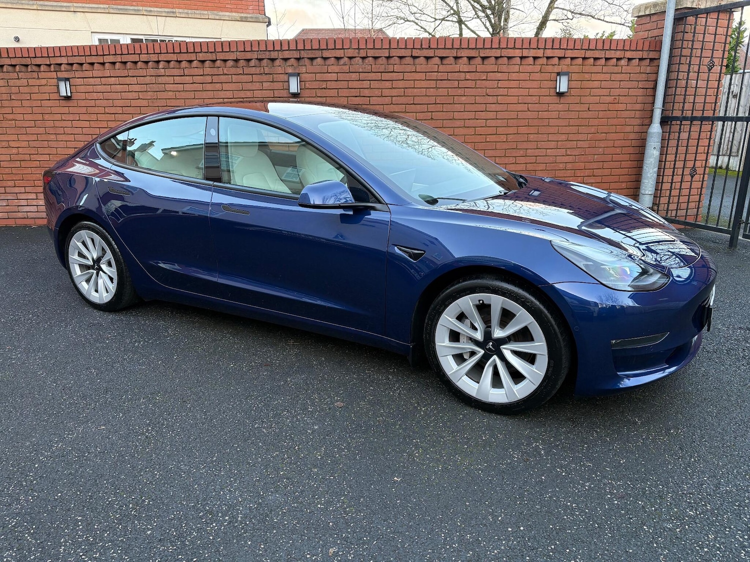 Used Tesla Model 3 2020 for sale - 77155661: Photo 2