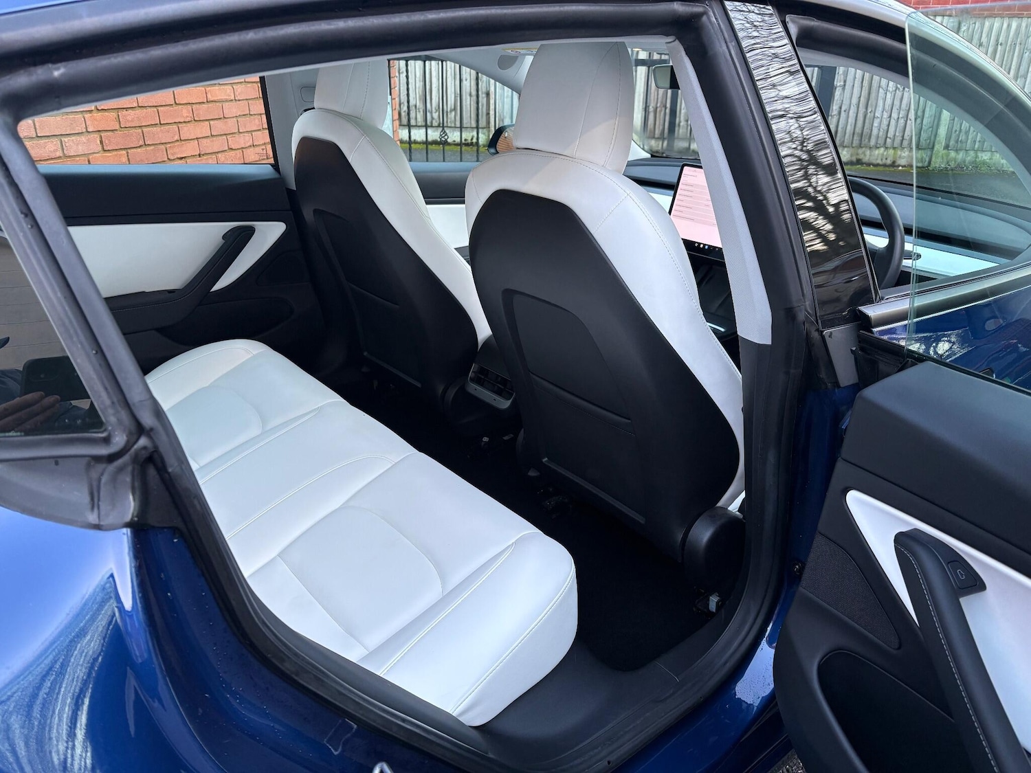 Used Tesla Model 3 2020 for sale - 77155661: Photo 6