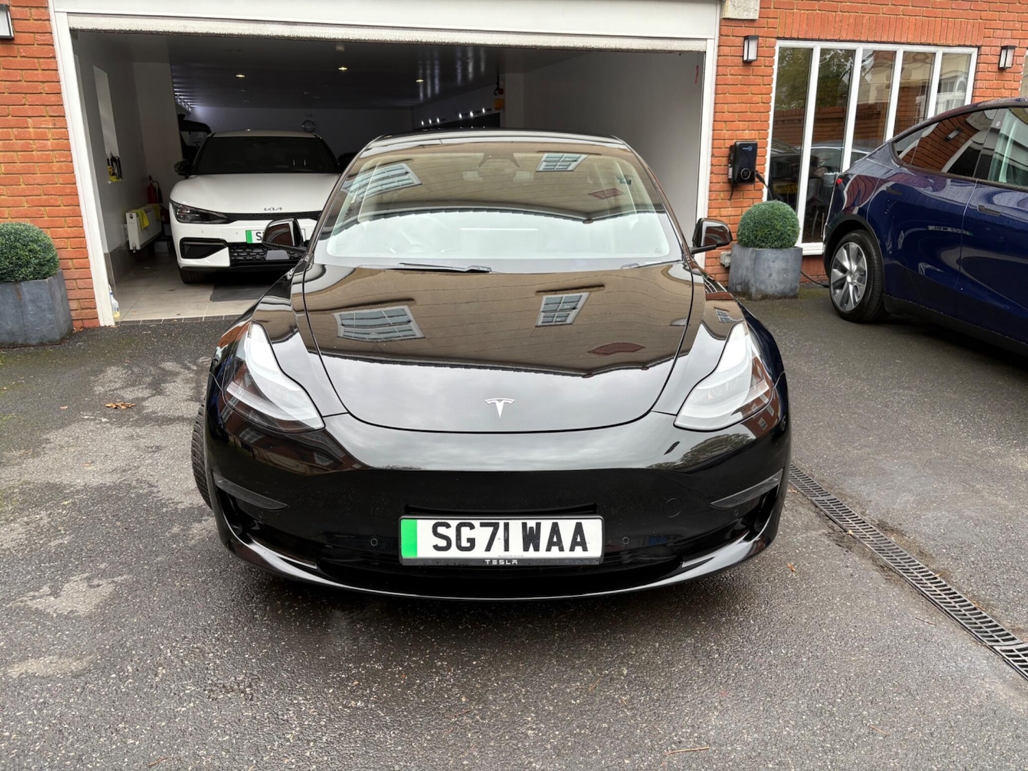 Used Tesla Model 3 2021 for sale - 76136401: Photo 2