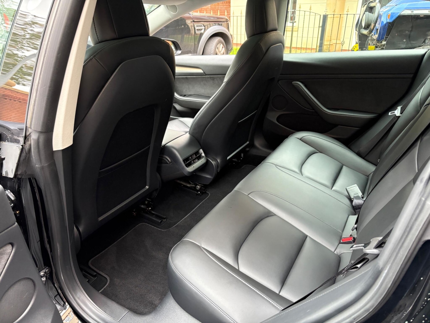 Used Tesla Model 3 2021 for sale - 76136401: Photo 20
