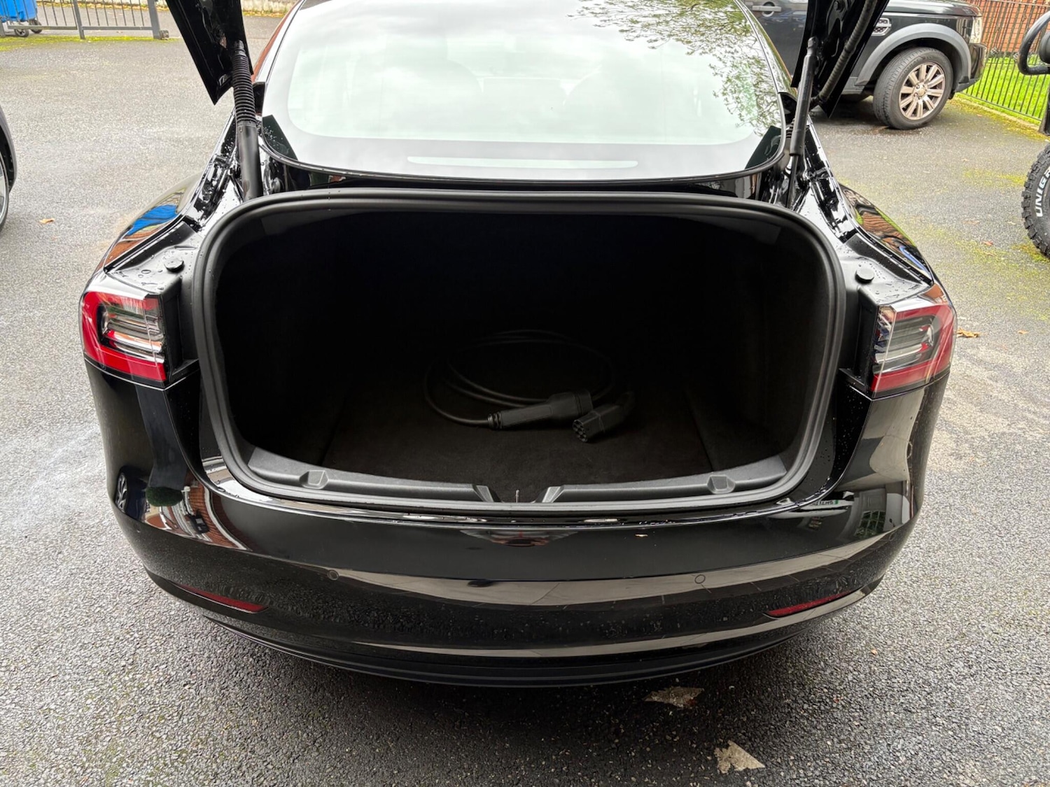 Used Tesla Model 3 2021 for sale - 76136401: Photo 6