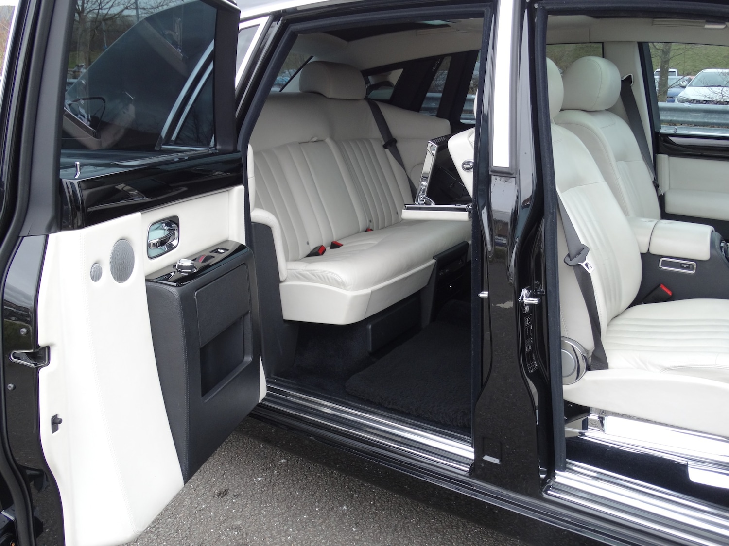 Used Rolls-Royce Phantom 2011 for sale - 77601873: Photo 10