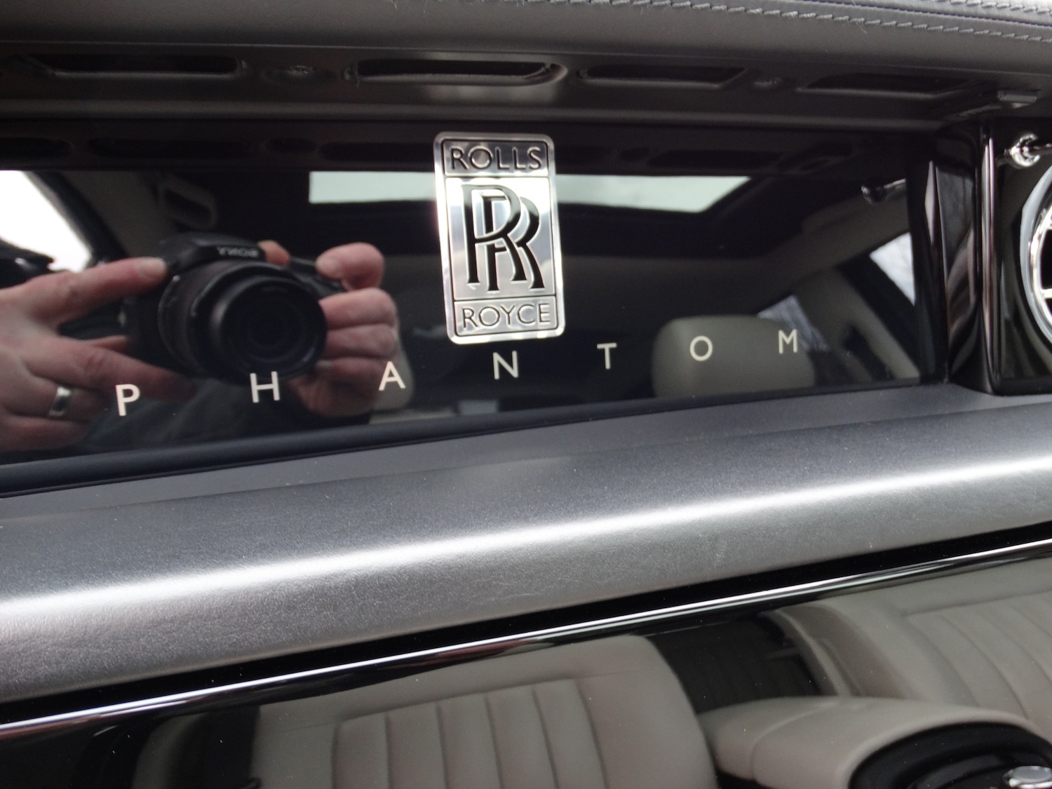 Used Rolls-Royce Phantom 2011 for sale - 77601873: Photo 18