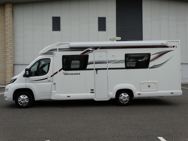 Used Peugeot Boxer 2017 for sale - 76221652: Photo 1