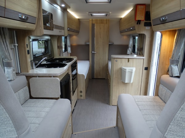 Used Peugeot Boxer 2017 for sale - 76221652: Photo 4