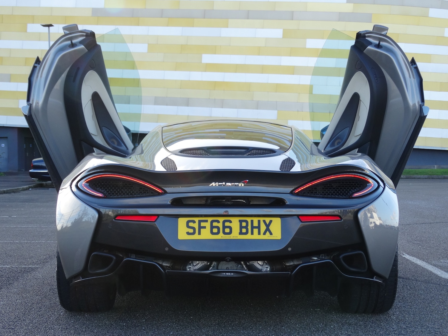 Used McLaren 570GT 2016 for sale - 76384650: Photo 17