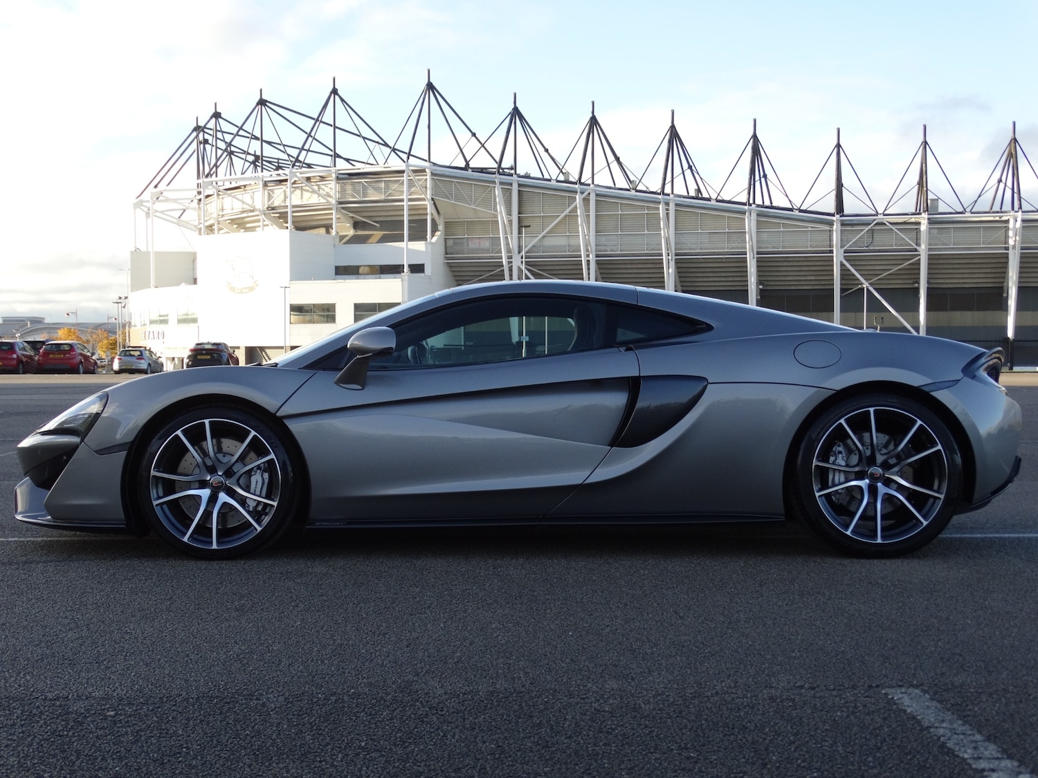 Used McLaren 570GT 2016 for sale - 76384650: Photo 2