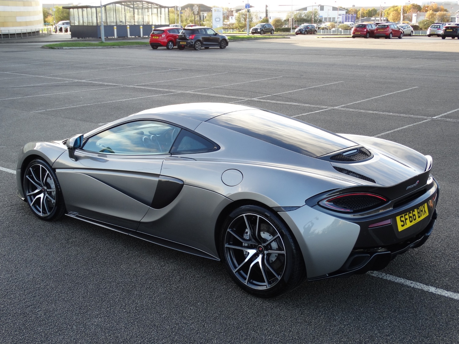 Used McLaren 570GT 2016 for sale - 76384650: Photo 3