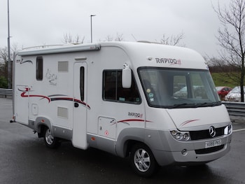 Mercedes-Benz Sprinter feature image