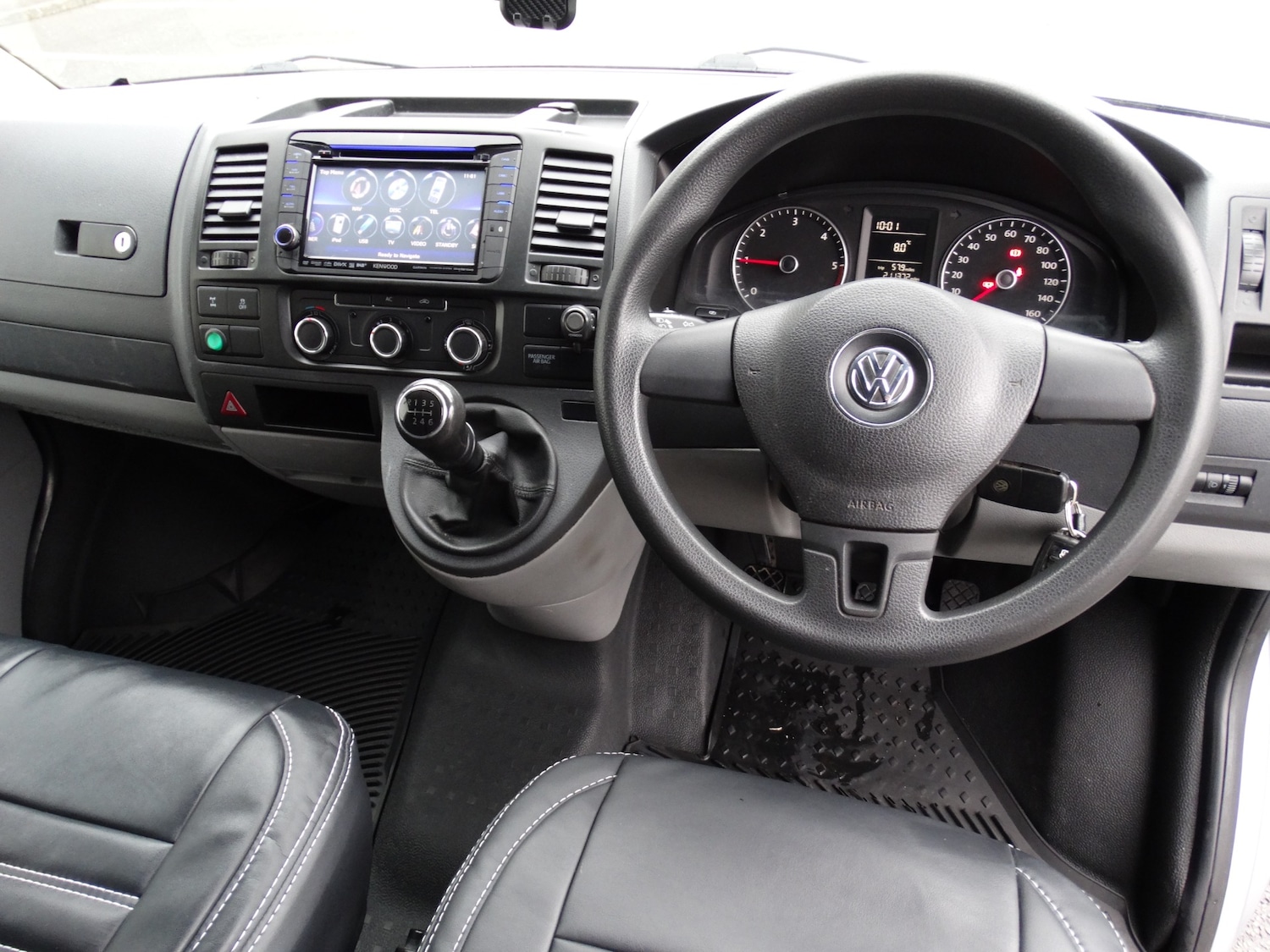 Used Volkswagen Transporter 2011 for sale - 77618376: Photo 12