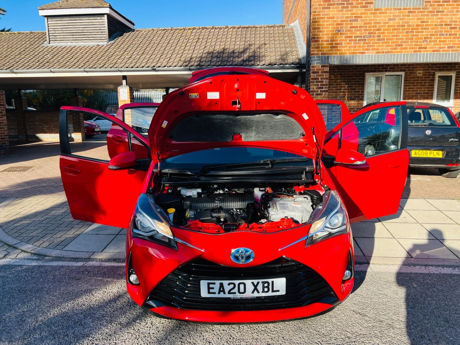 Used Toyota Yaris 2020 for sale - 76486868: Photo 10