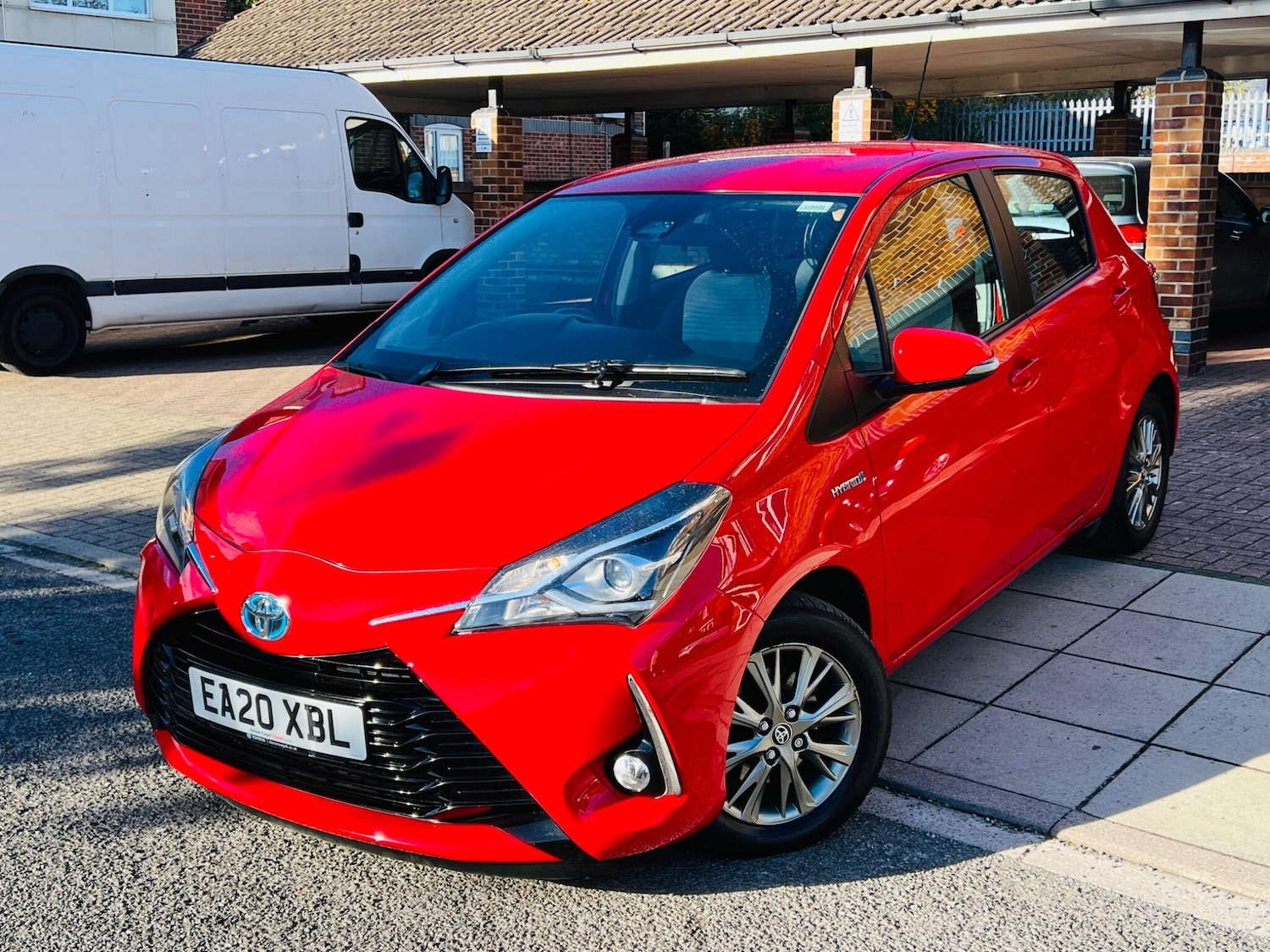 Used Toyota Yaris 2020 for sale - 76486868: Photo 2