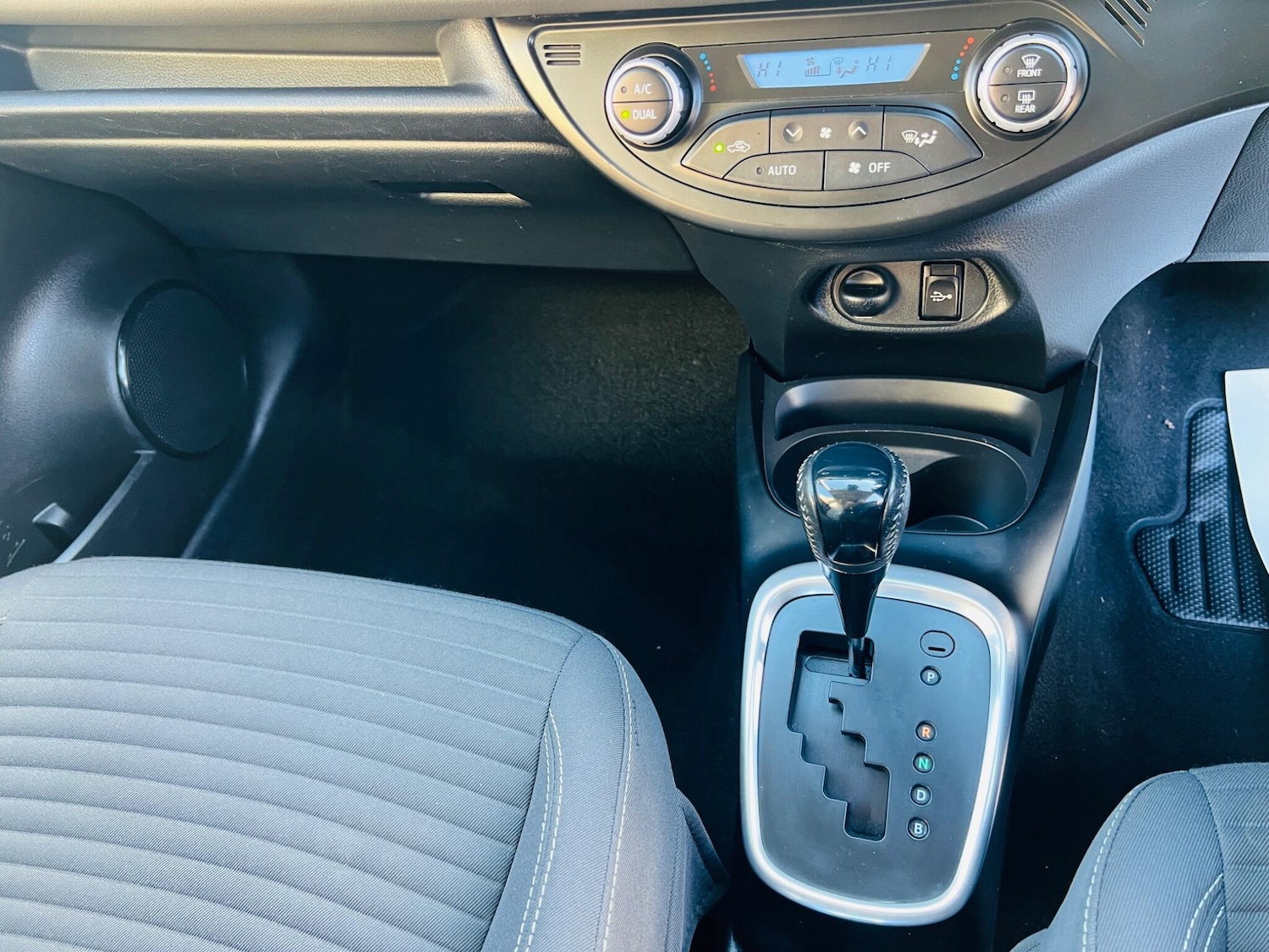 Used Toyota Yaris 2020 for sale - 76486868: Photo 24